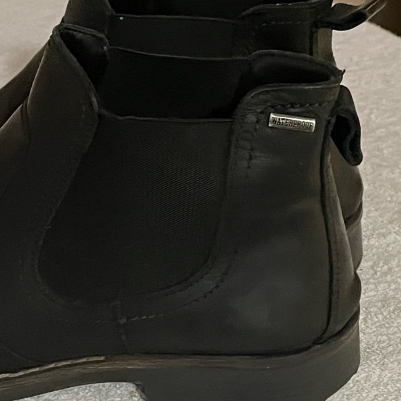 Nordstrom Chelsea Black Waterproof Boots Sz 9 1/2 - Picture 9 of 13